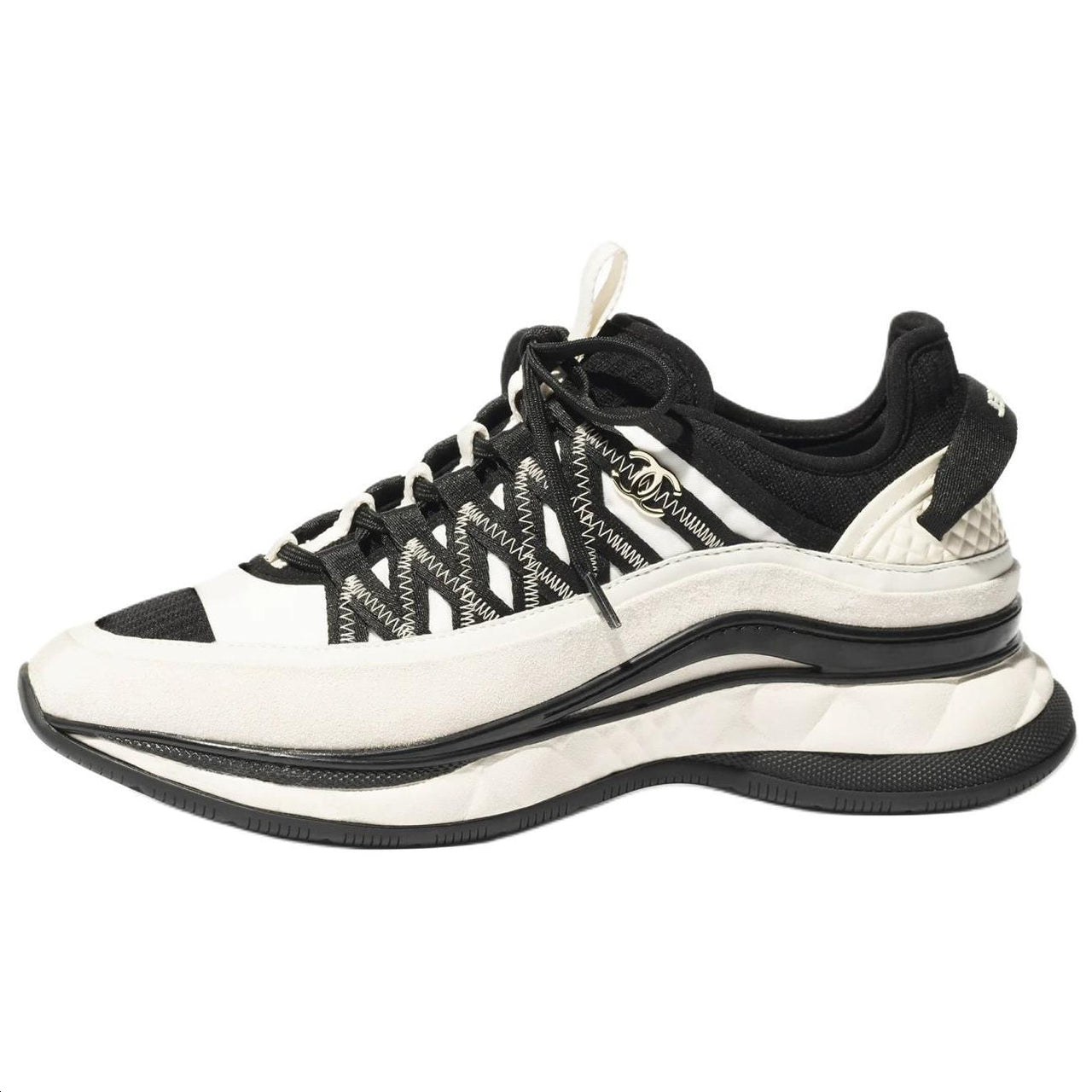 CHANEL Low-Top Casual Shoes Women's White