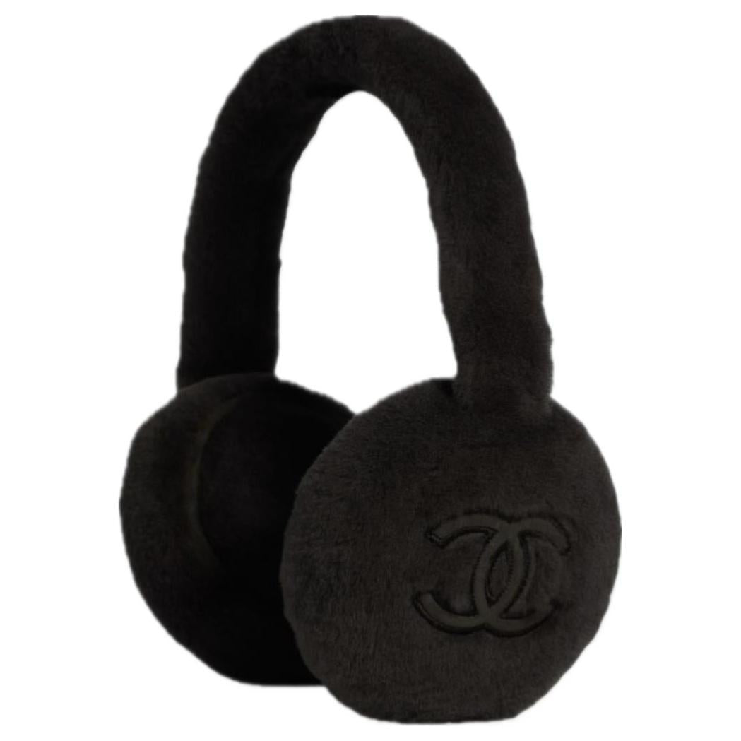 CHANEL - Earmuffs Women's Black