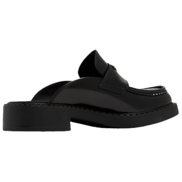 PRADA Abrasion Resistant Closed Toe Slippers Men's Black