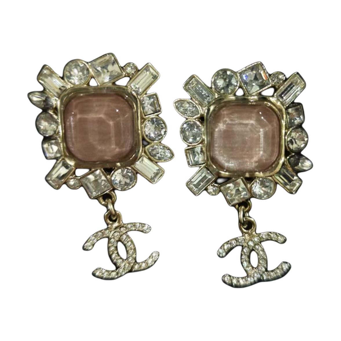 CHANEL - Stud Earrings Women's Gold