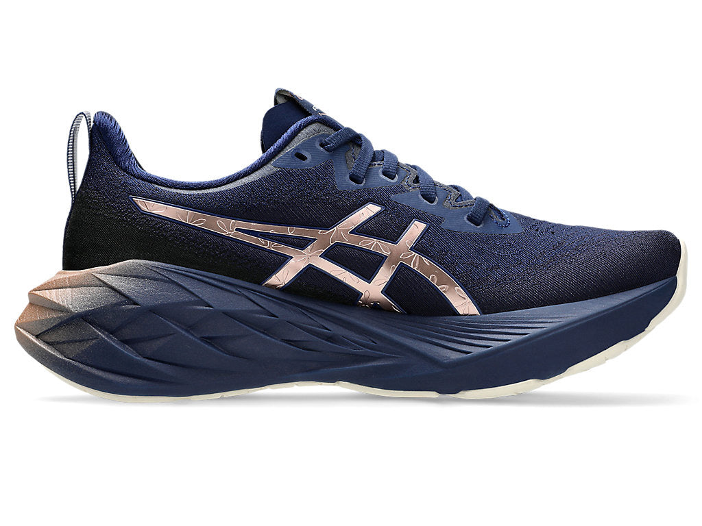 (WMNS) ASICS Novablast 4 Platinum 'Blue Expanse Rose Gold' 1012B739-400