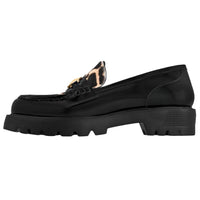 LOUIS VUITTON District Loafers Women's Black