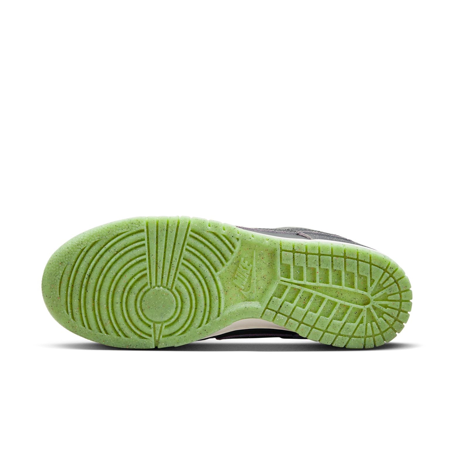Nike Dunk Low SE 'Halloween - Cauldron' DQ7681-001