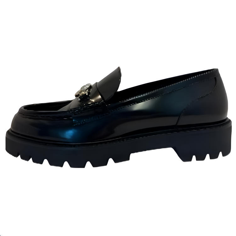LOUIS VUITTON District Loafers Women's Black