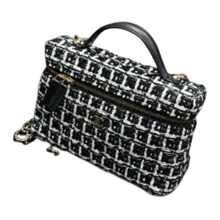 CHANEL Tweed Shoulder Bag, Crossbody Bag, Handbag Women's Black