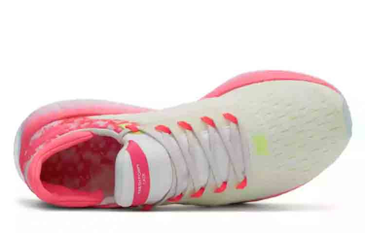 (WMNS) New Balance Series Fresh Foam WLZHKSC2