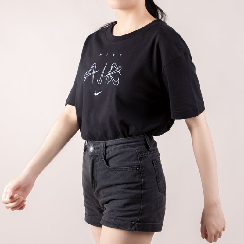 (WMNS) Nike Tee Boy Lux Pack Casual Sports Short Sleeve Black CW2857-010