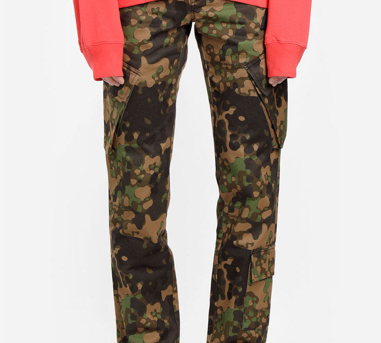 Off-White 2019 SS Camouflage Cotton Cargo Pants OMCF007S19D070019900