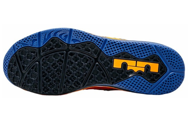 Nike Air Max LeBron 10 Low 'Knicks' 579765-800