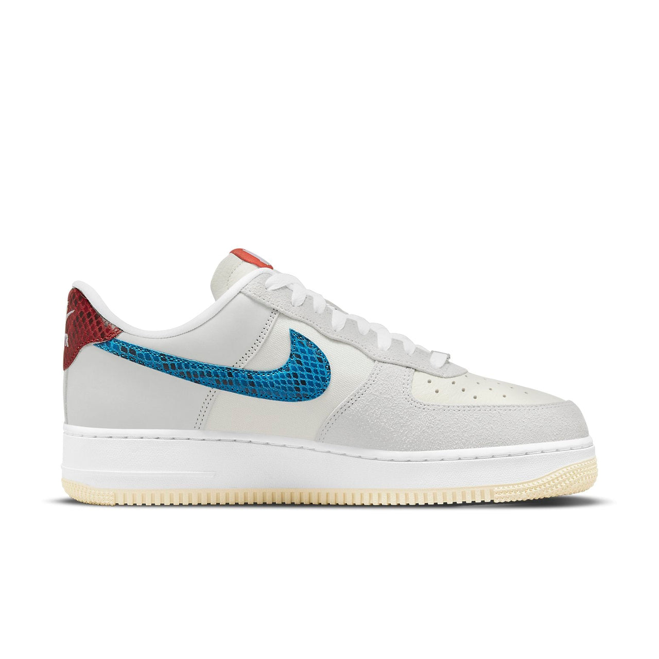 Nike x Undefeated Air Force 1 Low '5 On It' DM8461-001
