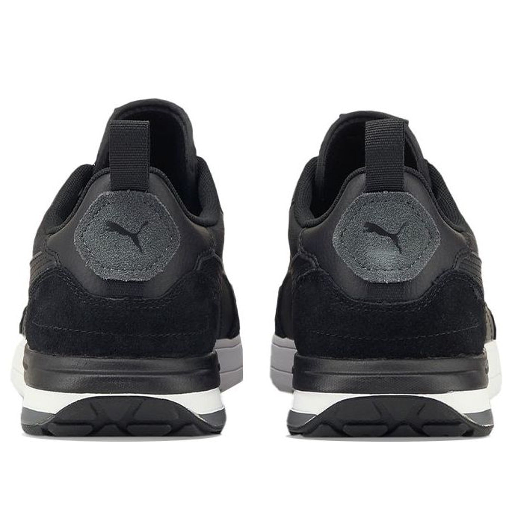 PUMA R22 'Black Dark Shadow' 383462-01