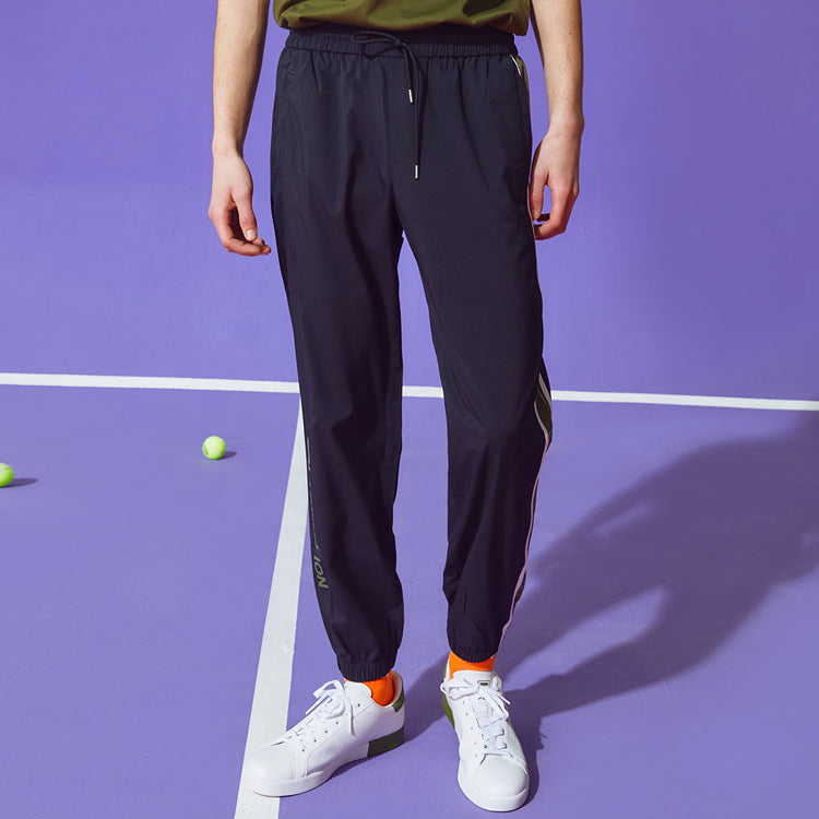 FILA FUSION Contrast Color Stitching Zipper Pocket Sports Pants Black T11M021807F-BK