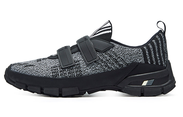 PRADA Anti-Slip Wear-Resistant Low-Top Casual Shoes Men's Black
