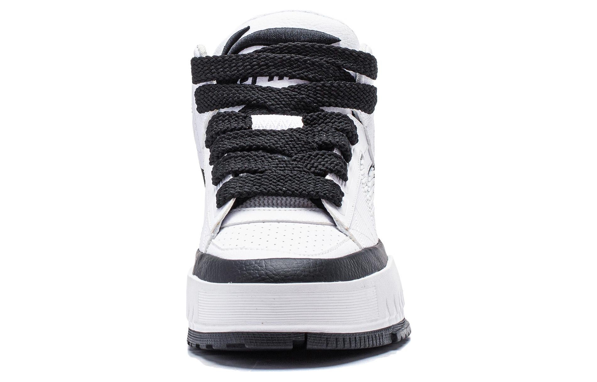 (WMNS) Li-Ning Mileage High 'White Black' AGCT284-1