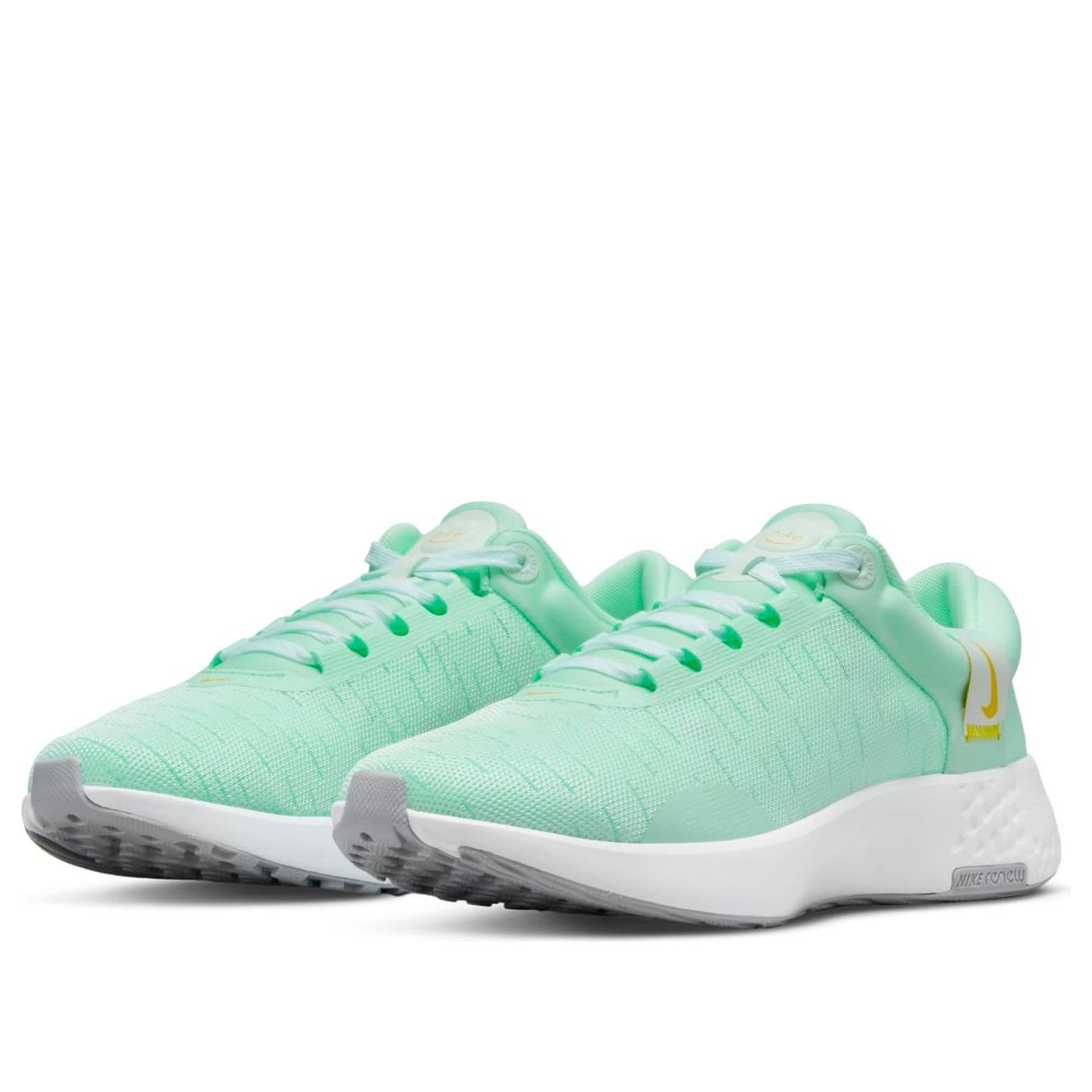 (WMNS) Nike Renew Serenity Run 'Mint Foam' DB0522-300