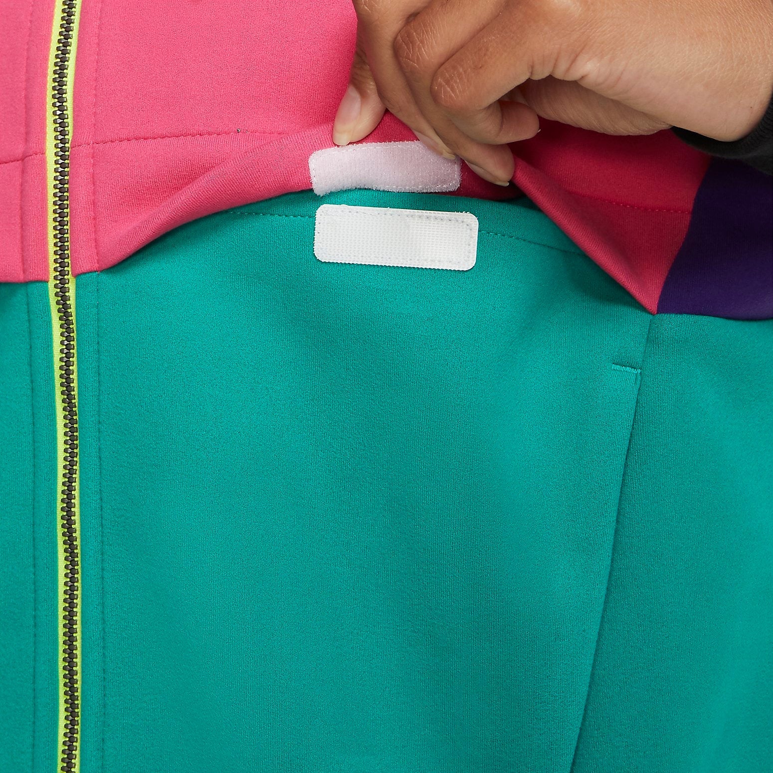 (WMNS) Air Jordan Winter Utility Hoodie 'Pink Green' CW6503-674