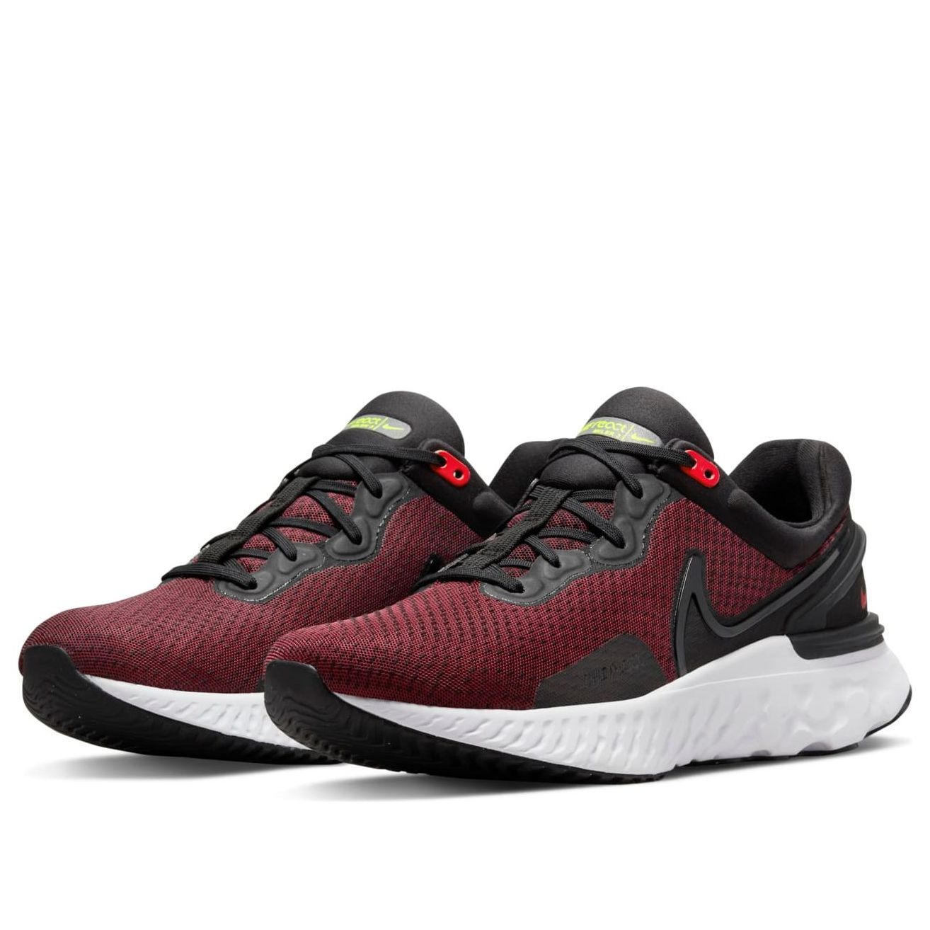 Nike React Miler 3 'Black Siren Red' DD0490-003