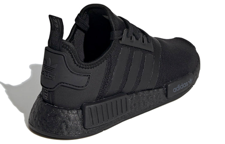 (GS) adidas NMD_R1 J 'Triple Black' FW0397