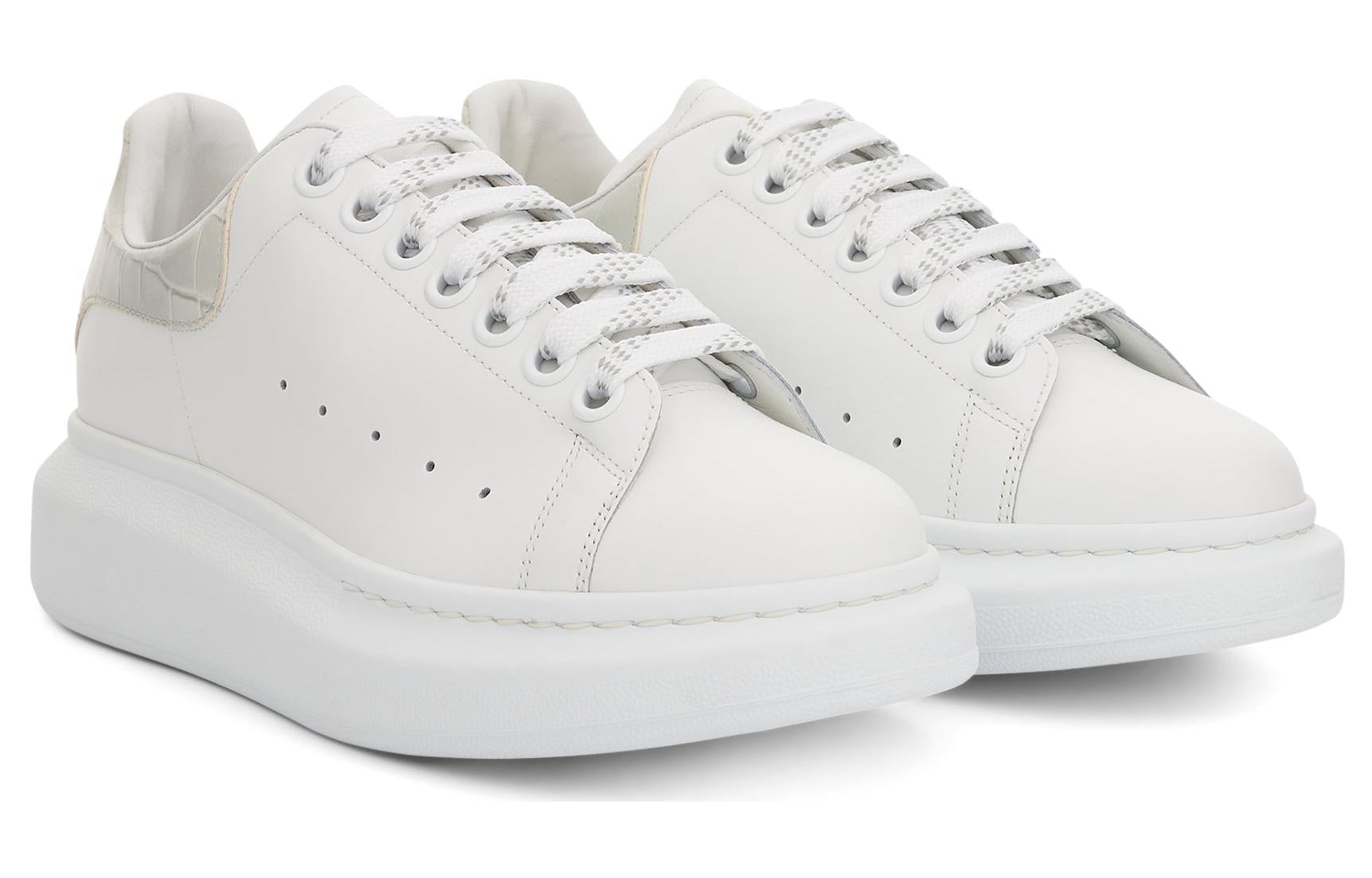 (WMNS) Alexander McQueen Oversized Low-Top Sneakers 'White Beige' 718233WICG68959