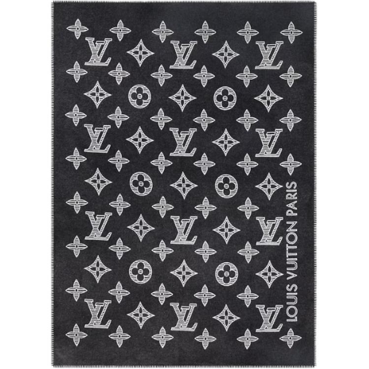 LOUIS VUITTON Blankets
