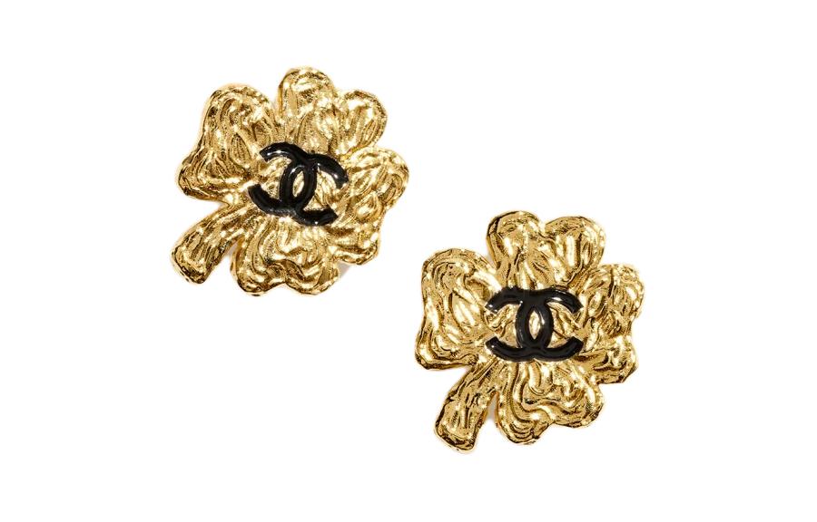 CHANEL - Stud Earrings Women's Gold