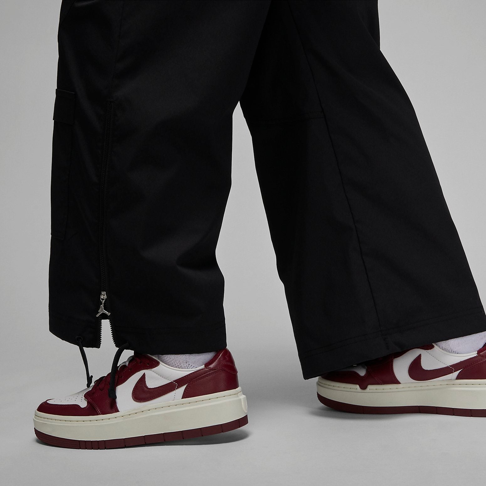 (WMNS) Air Jordan Chicago Pants 'Black' DZ3349-010