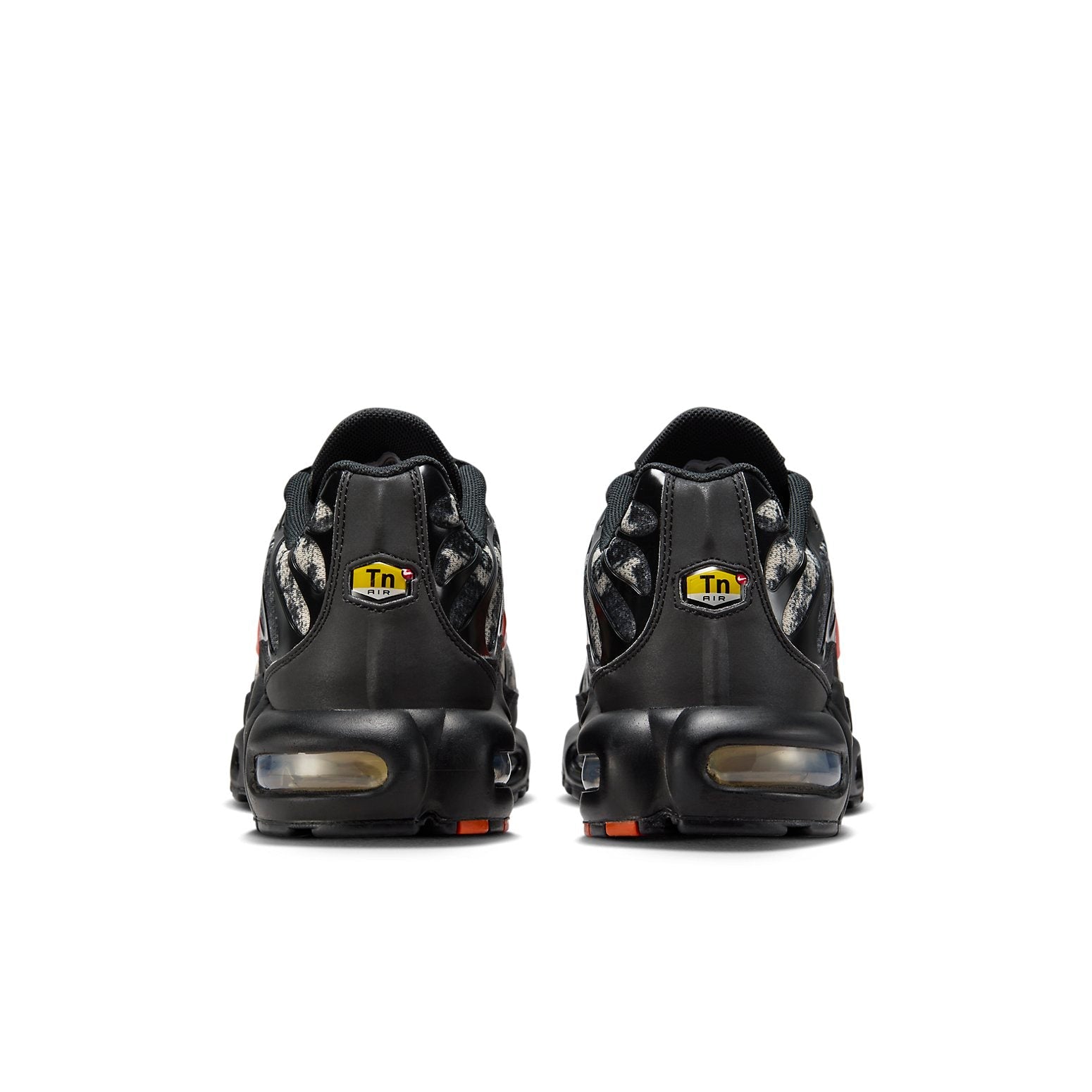 Nike Air Max Plus 'Black Orange Camo' FV6913-001