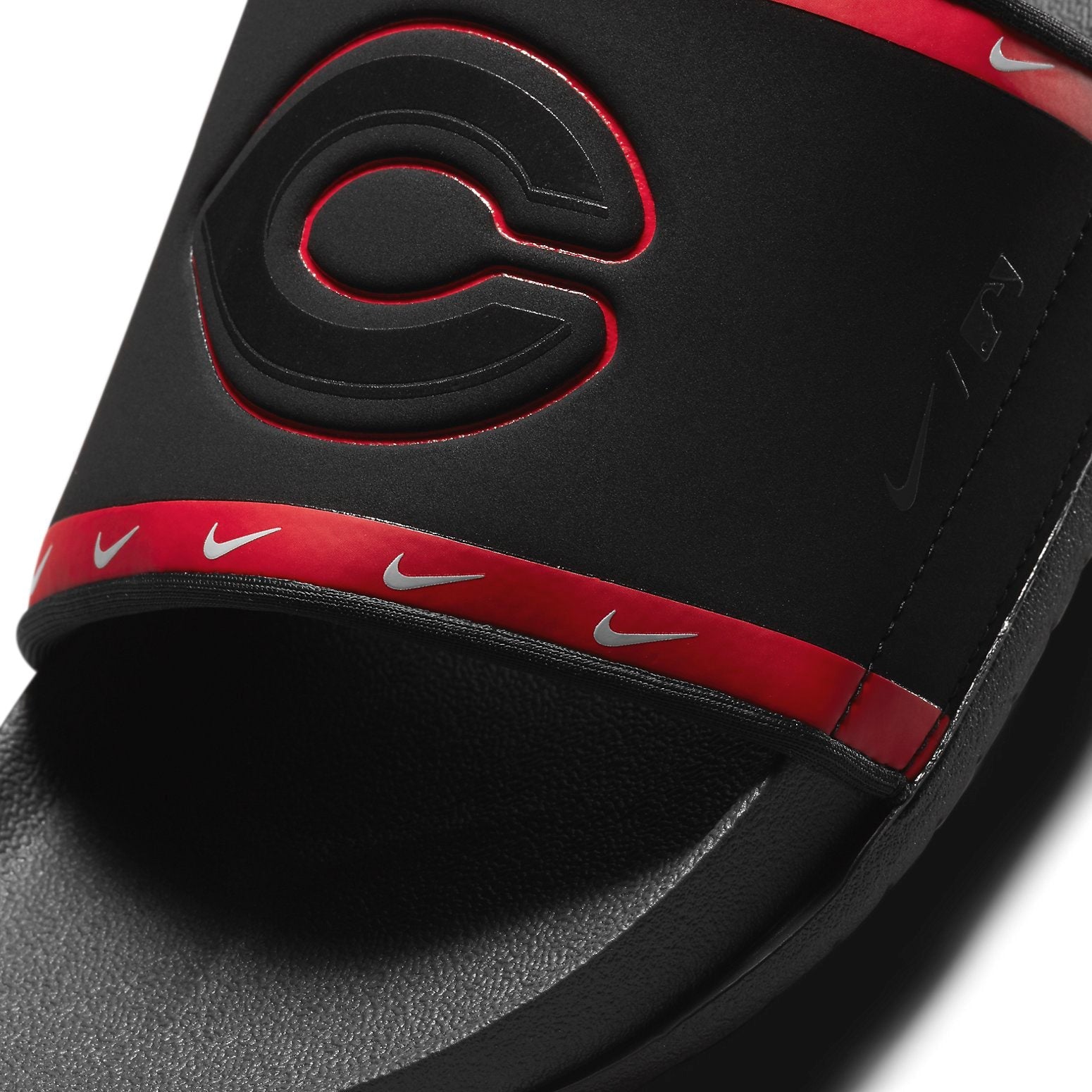 Nike MLB x OffCourt Slide 'Cincinnati Reds' DH6995-001