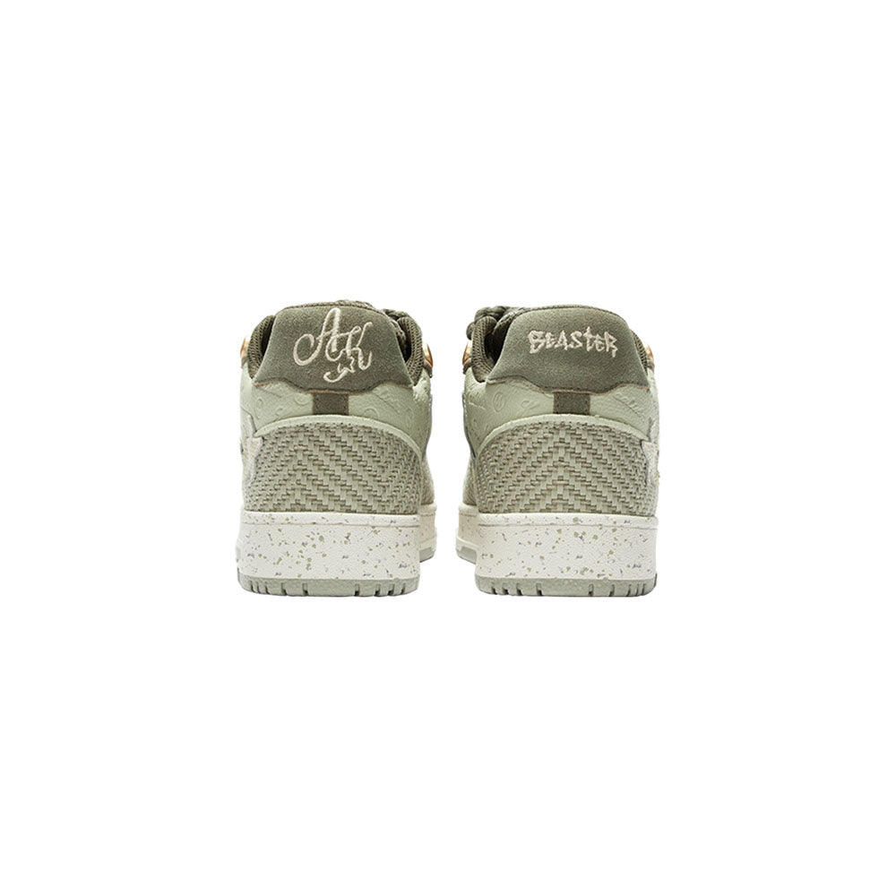 KAALIXTO x BEASTER Skateboarding Low 'Longjing Tea' KSH230713