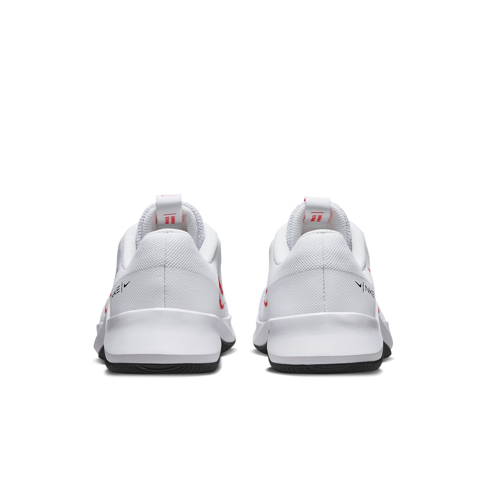 (WMNS) Nike MC Trainer 2 'White Picante Red' DM0824-102