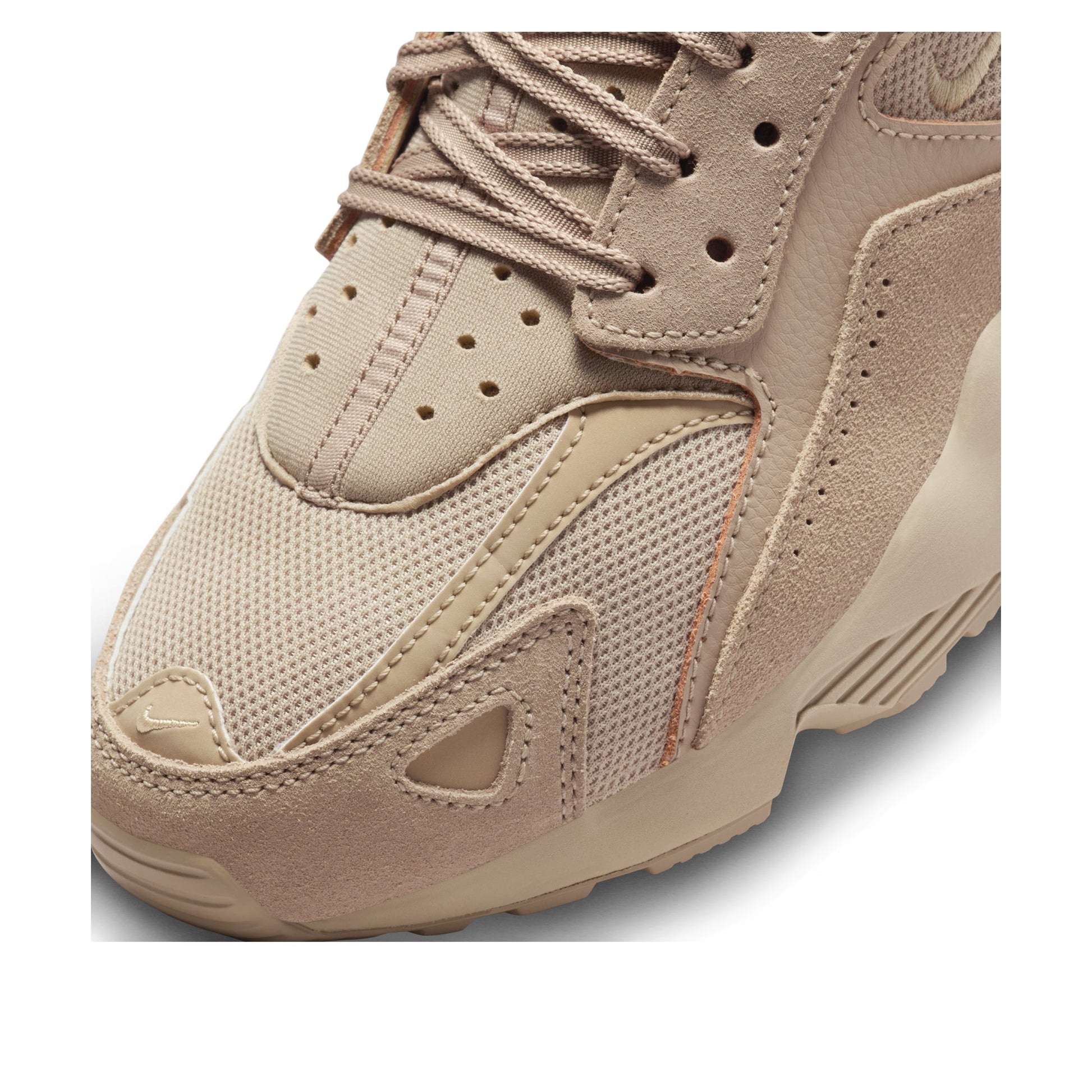 Nike Air Huarache Runner 'Wheat Gold' DZ3306-200