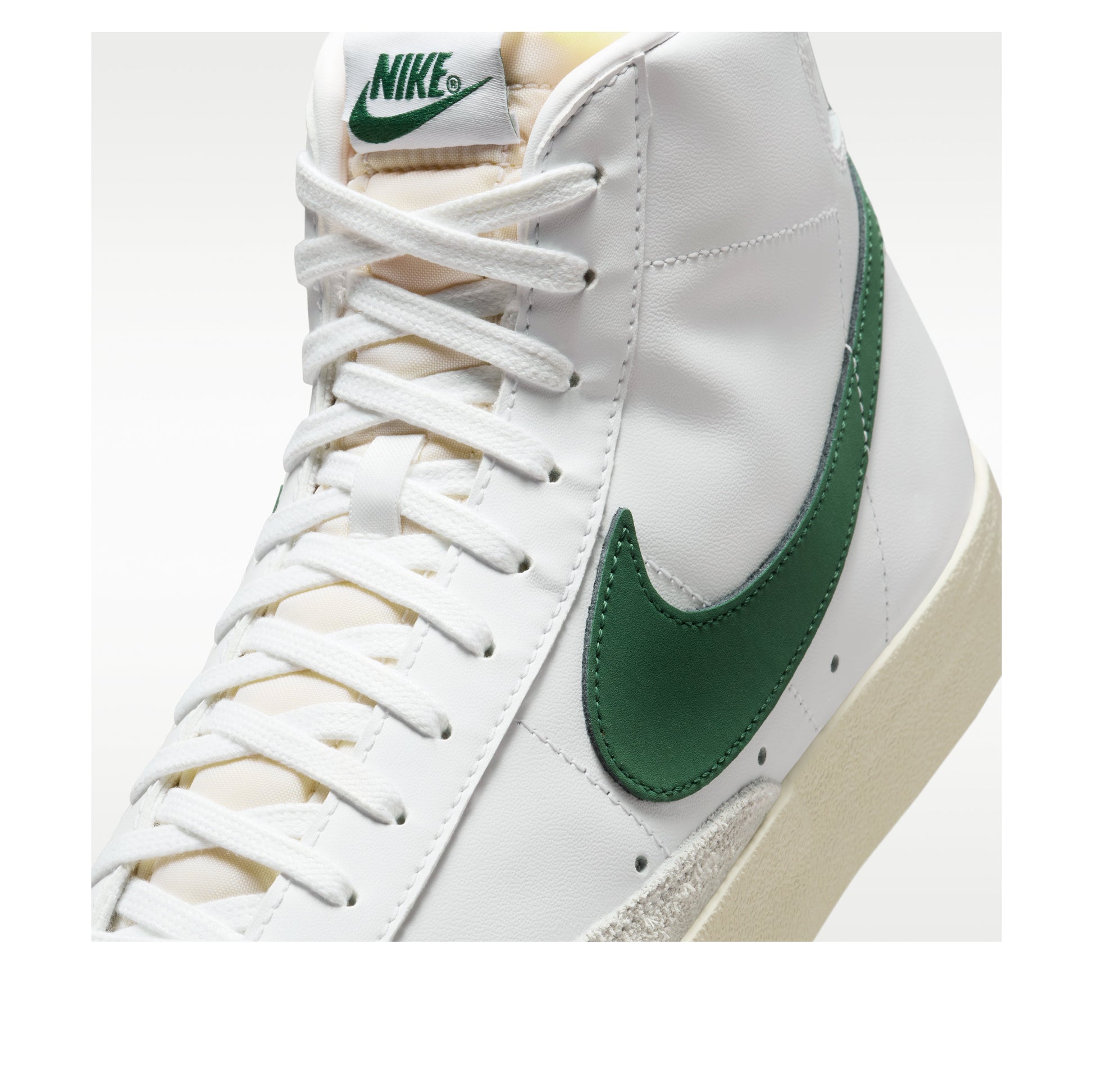Nike Blazer Mid '77 Vintage 'White Fir' BQ6806-134