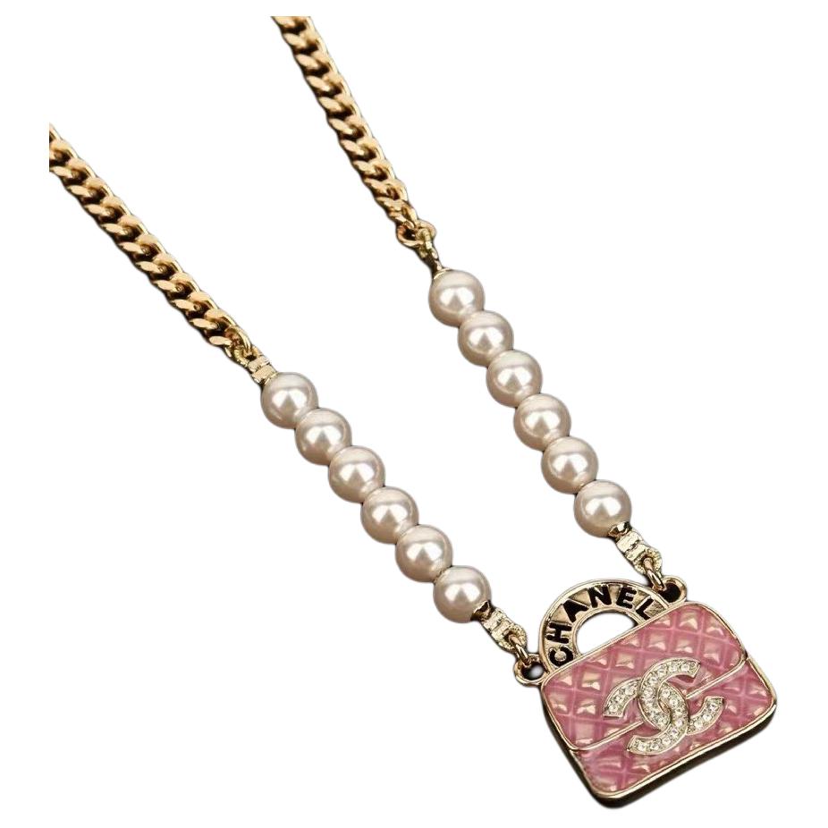 CHANEL - Necklaces Women's Gold