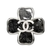 CHANEL 1986 1988 Cc Logo Clover Earrings