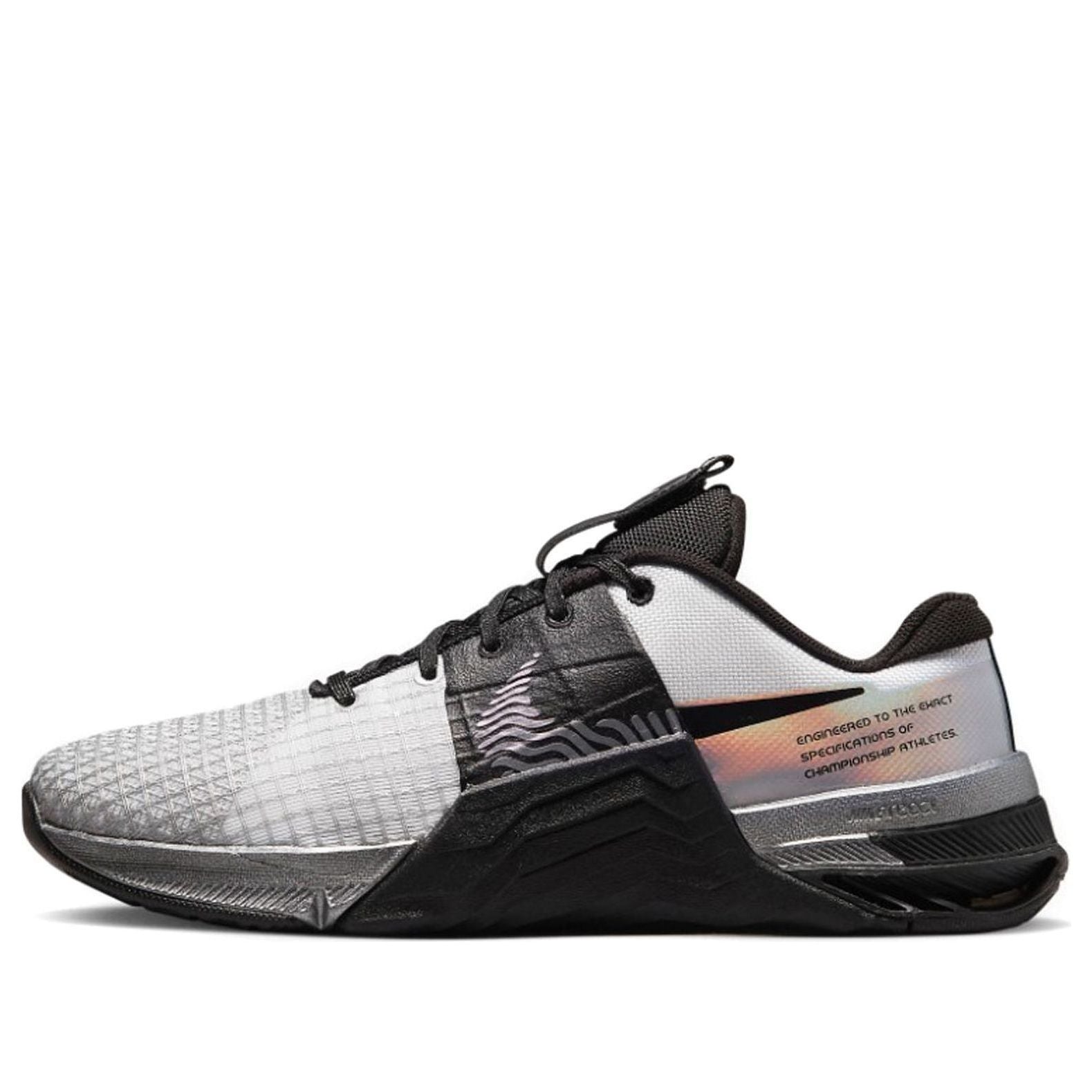 (WMNS) Nike Metcon 8 Premium 'White Black Iridescent' DQ4681-100