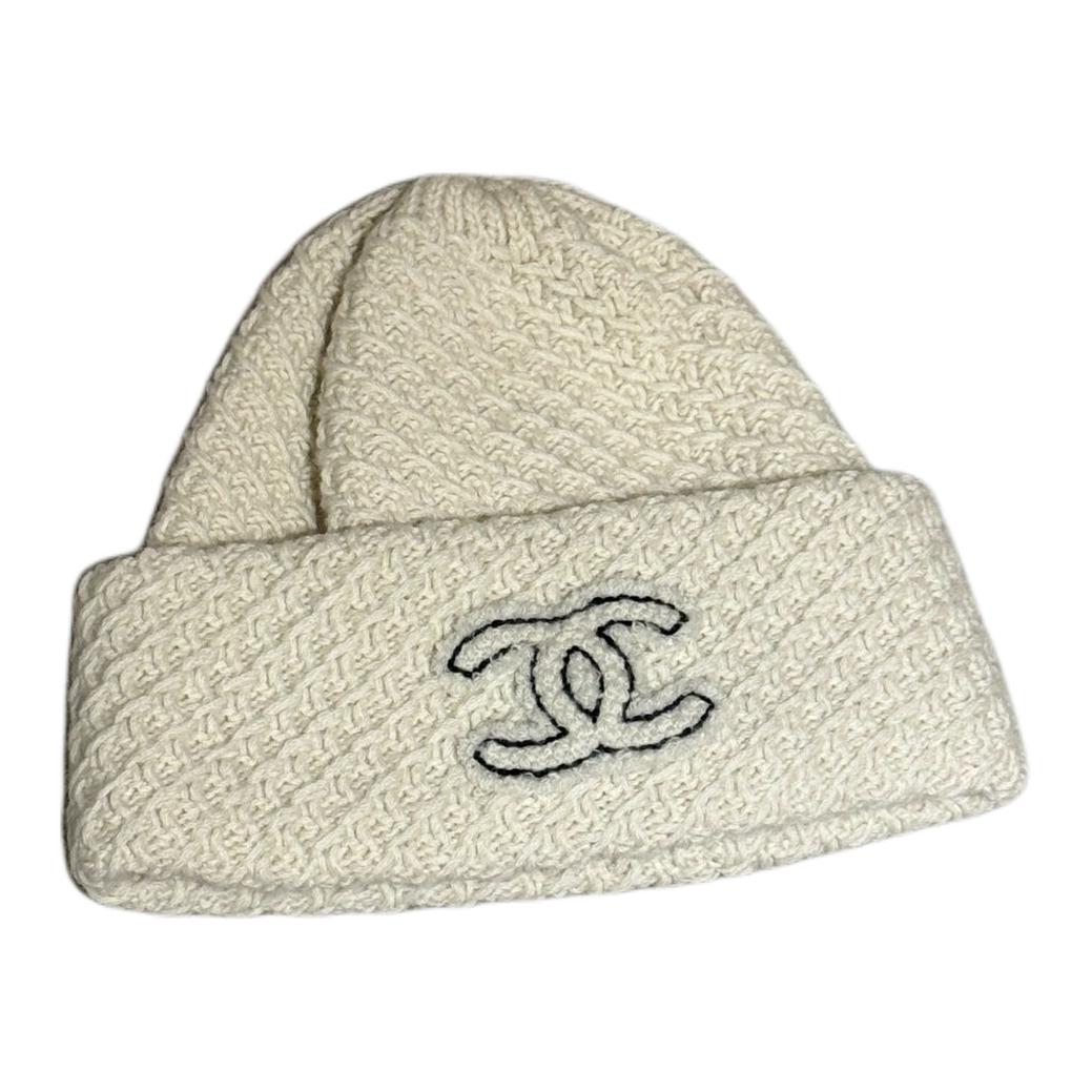 CHANEL Cashmere Beanies Women's White