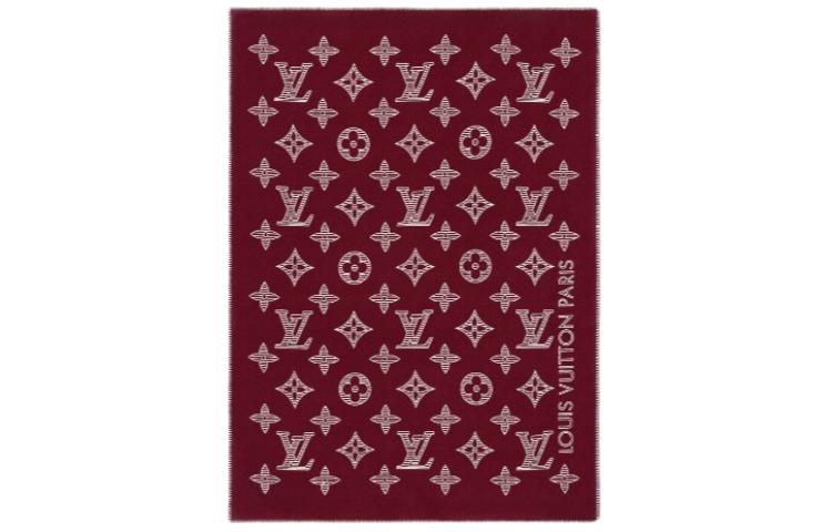 LOUIS VUITTON Blankets