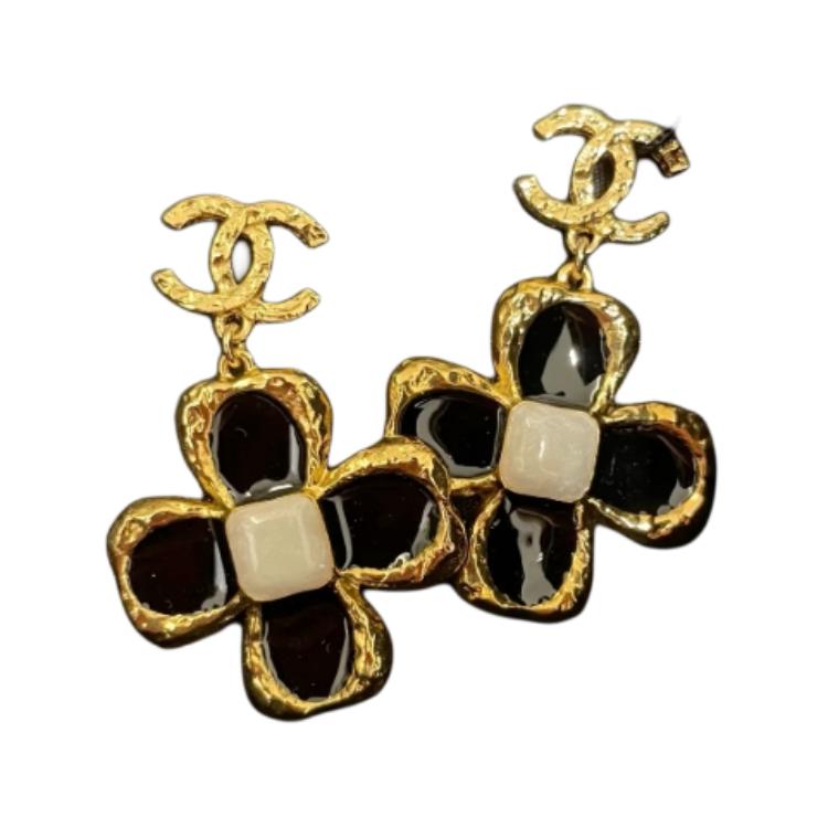 CHANEL Earrings Women's