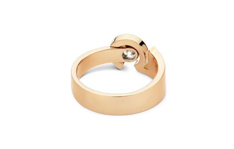 CHANEL 18K Gold Rings Women's Gold
