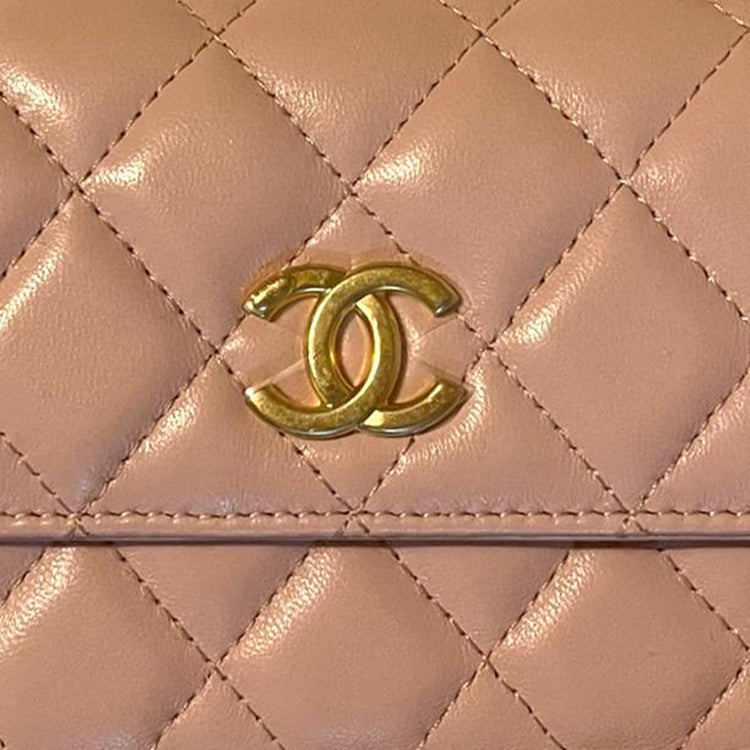 CHANEL Lambskin One Shoulder Crossbody Cell Phone Pouch Small Size Women's Pink