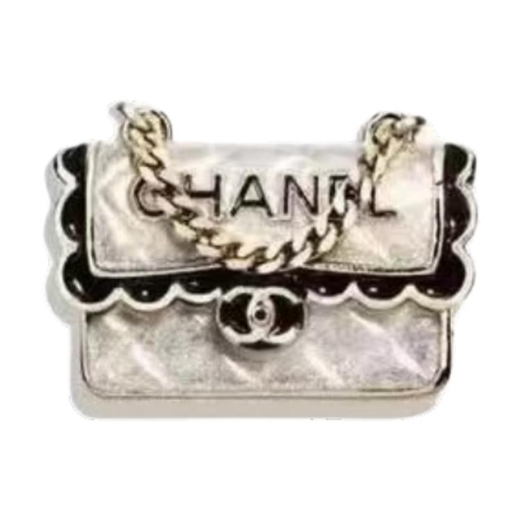 CHANEL Brooches Unisex