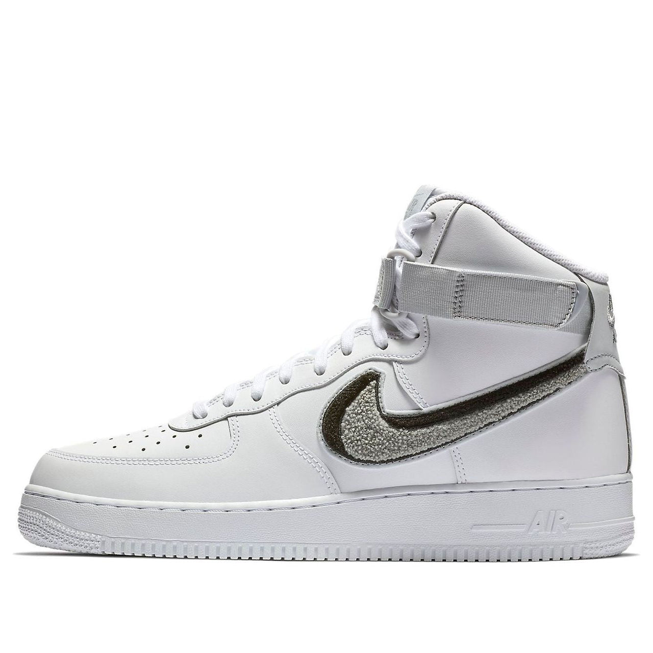 Nike Air Force 1 High '07 LV8 'Chenille Swoosh White' 806403-105