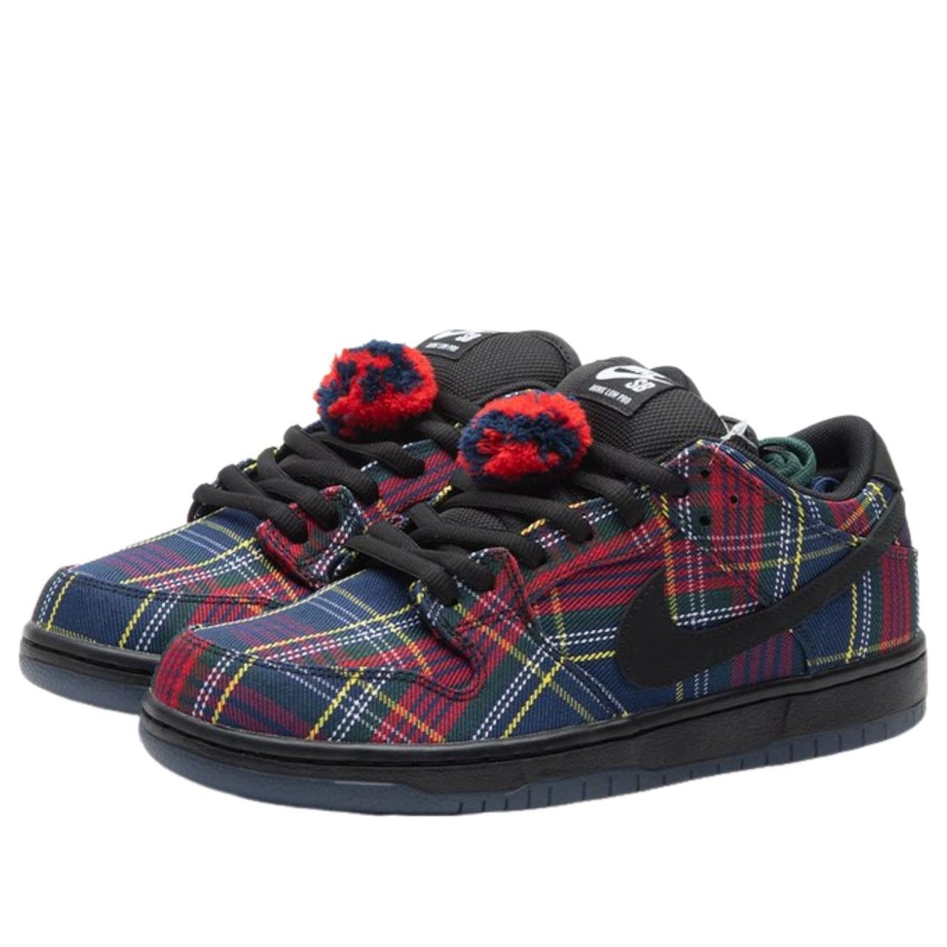 Nike x Nardwuar SB Dunk Low 'Tartan' II1493-600
